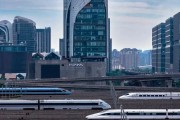 五夫临门高铁列车“飙车”？官方解答来了！