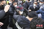 五夫临门多次未经允许外出，“素媛案”凶手赵斗淳再次被拘留